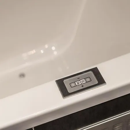 アパート Le Bouquetin L Ski-out L Sauna *