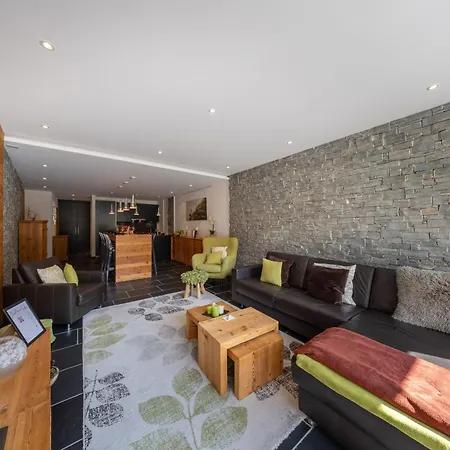 Apartamento Le Bouquetin L Ski-out L Sauna *