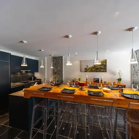 Le Bouquetin L Ski-out L Sauna Apartamento Siviez