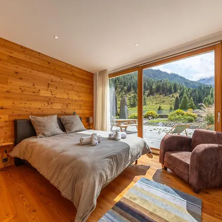 Le Bouquetin L Ski-out L Sauna Lejlighed