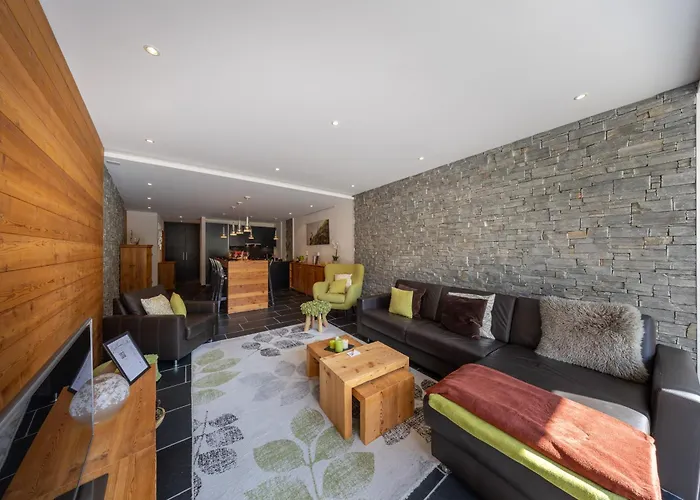 Apartament Le Bouquetin L Ski-out L Sauna *